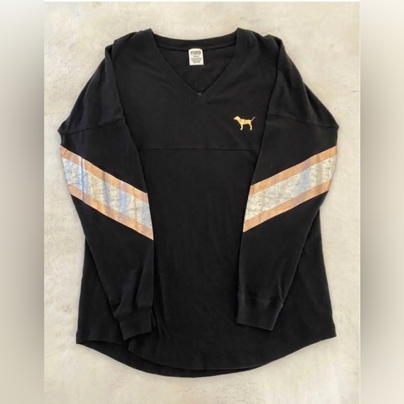❌SOLD❌VS PINK LONG SLEEVE V-NECK CAMPUS TEE SHIRT BLACK GOLD SILVER BLING 86 PUP - Picture 4 of 14